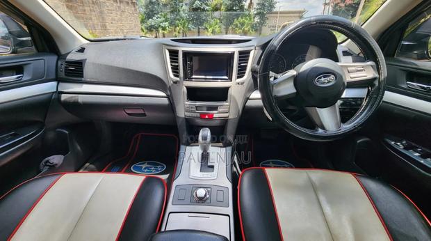 Subaru Legacy 2012