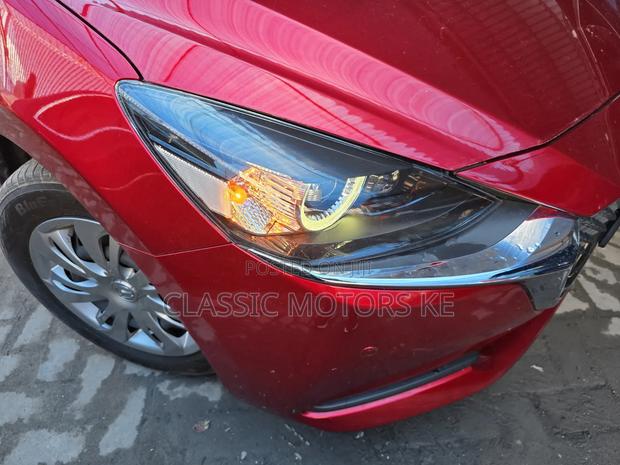Mazda 2 2019 Red