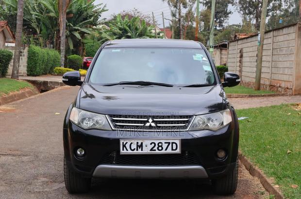 Mitsubishi Outlander ES 2010 Black