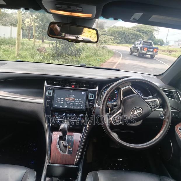 Toyota Harrier 2.0 2015 White