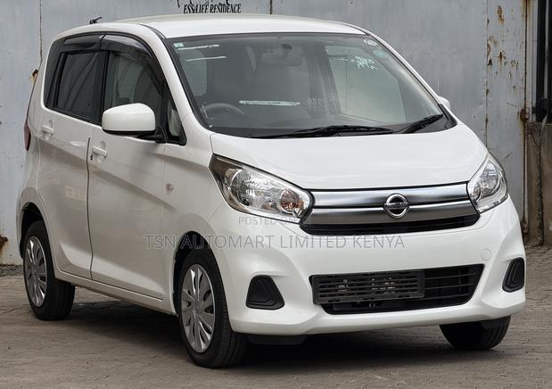Nissan Dayz 2019 White