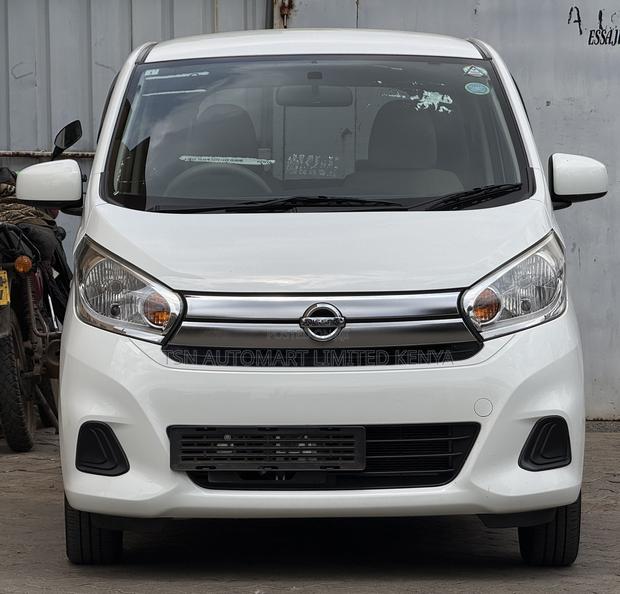 Nissan Dayz 2019 White