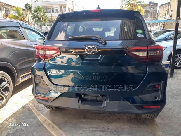 Toyota Raize 1.0 AWD 2020 Blue