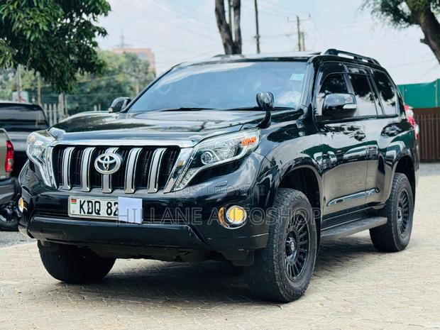 Toyota Land Cruiser Prado 2018 Black