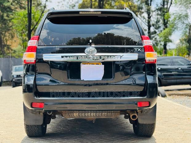Toyota Land Cruiser Prado 2018 Black