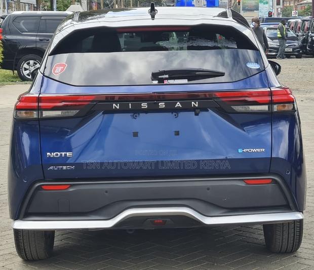 Nissan Note 1.2 Hybrid 2021 Blue