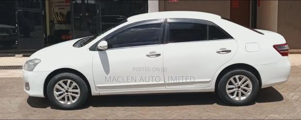 Toyota Premio 2012 White