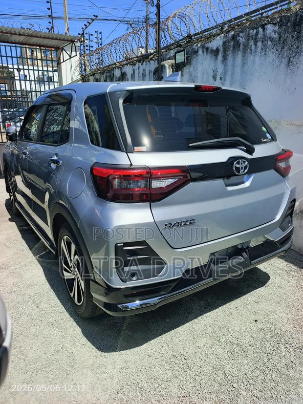 Toyota Raize 2019 Silver