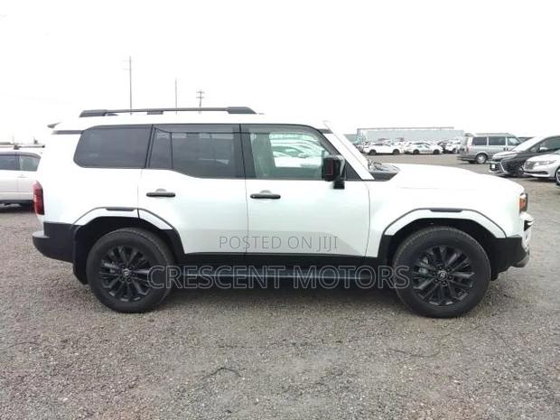 New Toyota Land Cruiser Prado 2024 White