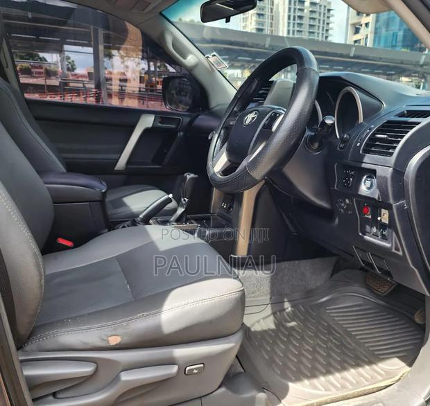 Toyota Land Cruiser Prado 2009