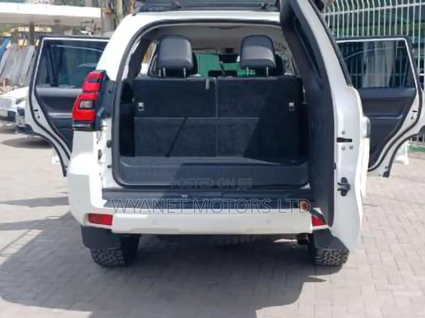 Toyota Land Cruiser Prado 2.7 2019 Pearl