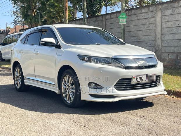 Toyota Harrier 2015 White