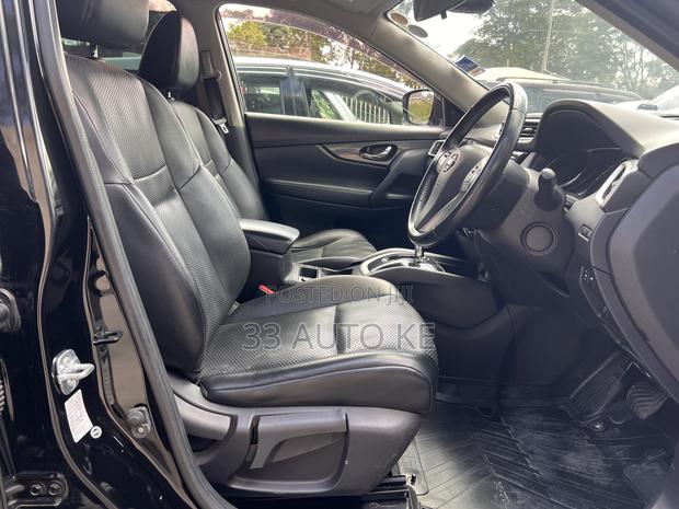 Nissan X-Trail 2.0 Petrol FWD 2016 Black