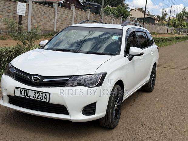 Toyota Corolla Fielder 1.5 Petrol FWD 2015 White