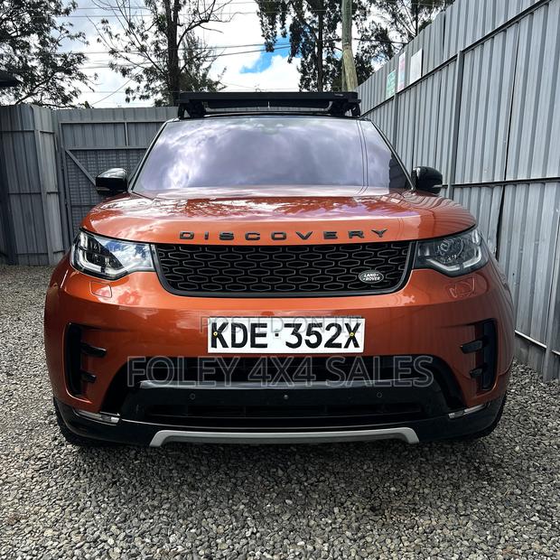 Land Rover Discovery HSE Luxury Diesel 4x4 2017 Orange