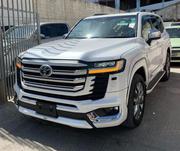 Toyota Land Cruiser LC300 2023 Pearl for sale