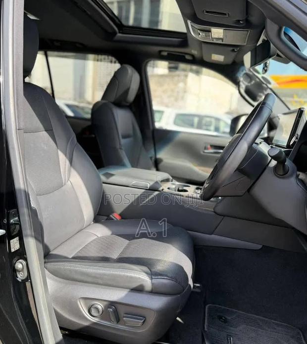 Toyota Land Cruiser 3.3 Diesel 4WD 2021 Matt Black