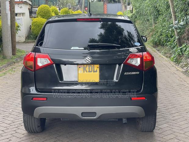 Suzuki Escudo 2016 Black