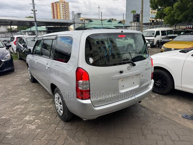 Toyota Succeed 2021 Silver