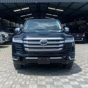 Toyota Land Cruiser LC300 2023 Black for sale
