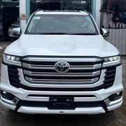 Toyota Land Cruiser 3.3 Diesel 4WD 2022 Pearl for sale