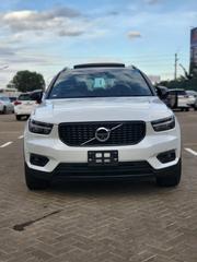 Volvo XC40 B4 Petrol AWD 2020 White for sale