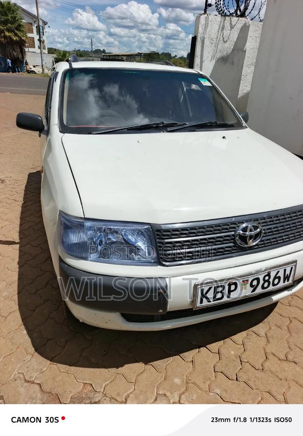 Toyota Probox 2006 White