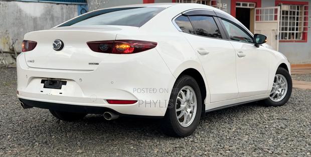 Mazda AZ 2020 White
