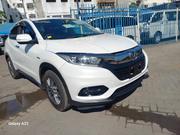 Honda Vezel 2020 White for sale