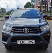 Toyota Hilux 2021 Gray for sale