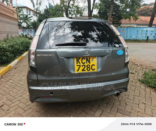Honda Stream 2010 Gray