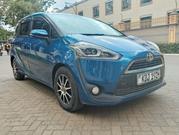 Toyota Sienta 2015 Blue for sale
