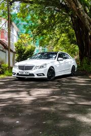 Mercedes-Benz E250 2010 White for sale