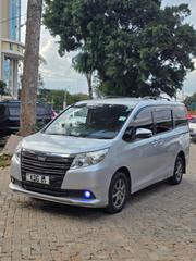 Toyota Voxy SV Premium 2014 Silver for sale