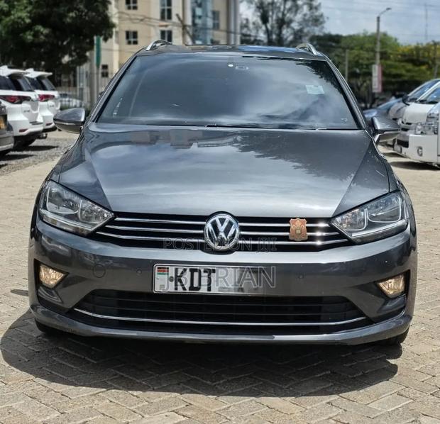 Volkswagen Golf 2018 Gray