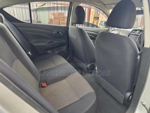 Nissan Latio 1.2 2015 Silver