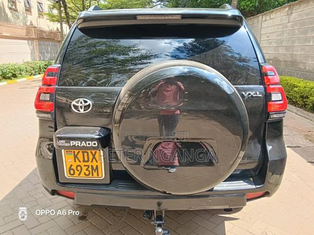 Toyota Land Cruiser Prado 2015 Black