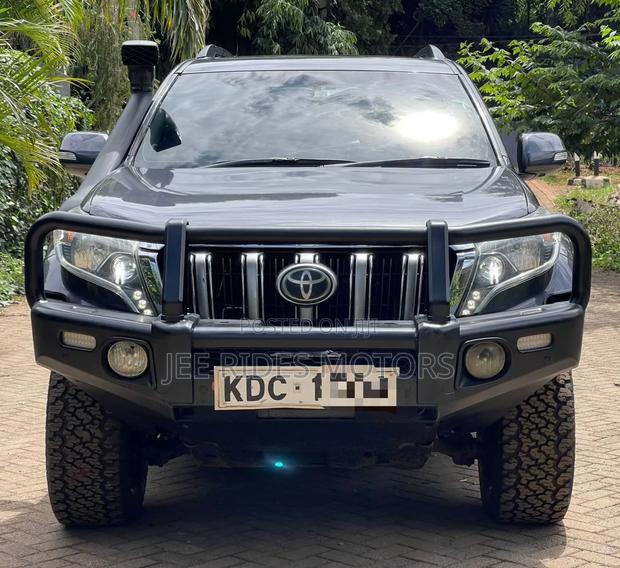 Toyota Land Cruiser Prado 3.0 TD 2013 Gray