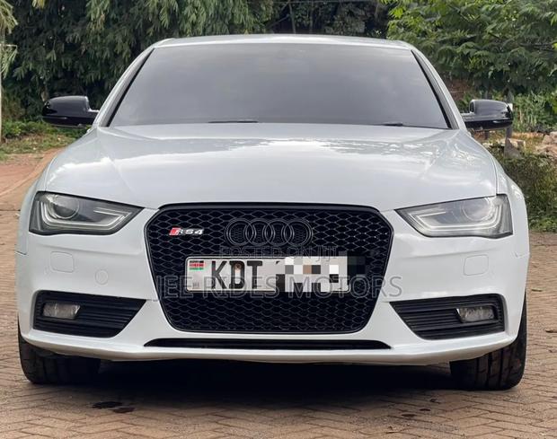 Audi A4 2.0T Premium AWD quattro 2016 White