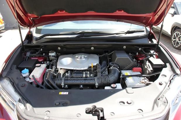 Toyota Harrier 2.0 4WD 2020 Red