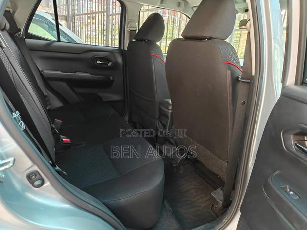 Toyota Raize 1.0 FWD 2020 Silver
