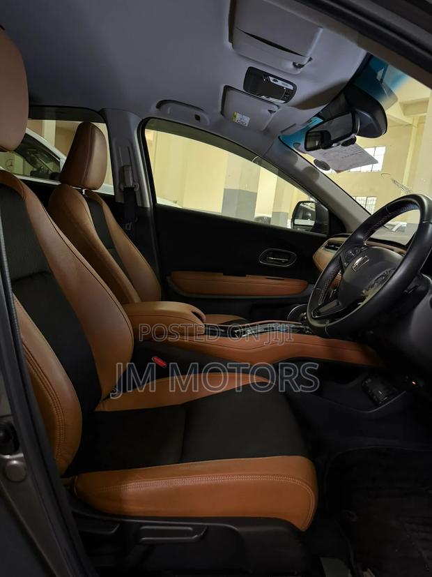 Honda Vezel 2019 Gray