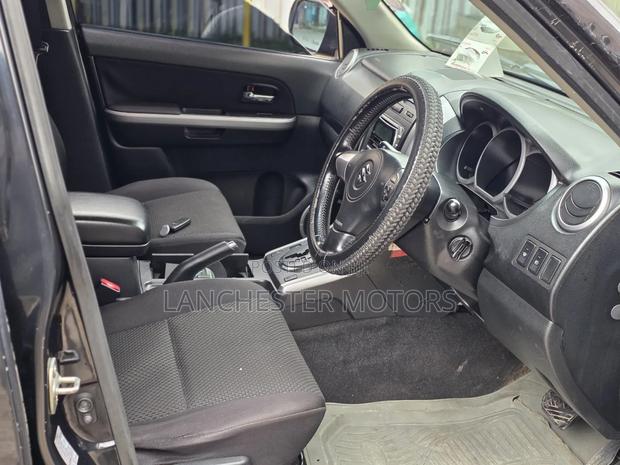 Suzuki Escudo 2009 Black