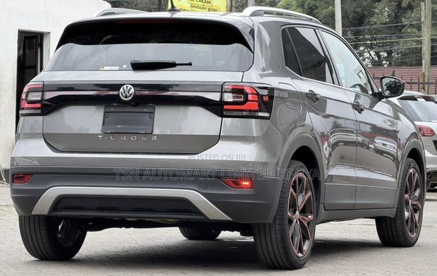 Volkswagen T-Cross 2020 Gray