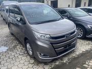 Toyota Noah 2019 Gold for sale