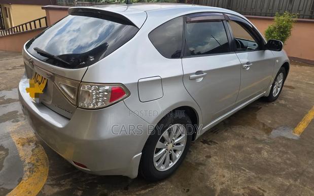 Subaru Impreza 2.0 2009 Silver