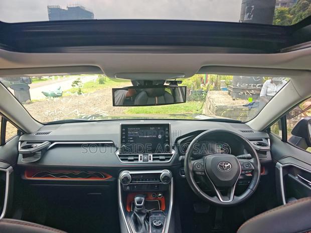 Toyota RAV4 Adventure AWD 2020 Gray