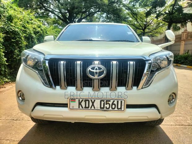 Toyota Land Cruiser Prado 4.0 Petrol TZ-G 2010 White