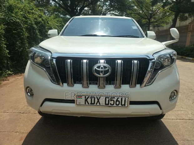 Toyota Land Cruiser Prado 4.0 Petrol TZ-G 2010 White