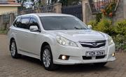 Subaru Legacy 2010 White for sale